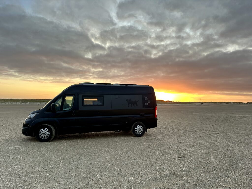 Campervan am Strand